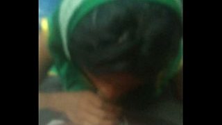 देसी आंटी भिखारनी की लोकल ट्रेन में चुदाई