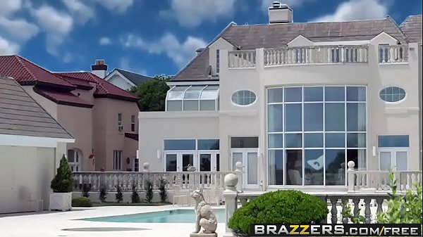 Brazzers – Big Butts Like It Big – Double Penetration And Anal Fuck Scene With Angelina Valentin