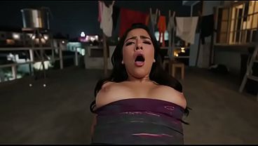Dream: That Dusky Indian Babe You Crave To Taste