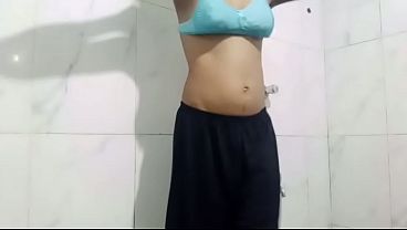 Desi Indian Stepsister’s Leaked Home Clip Goes Wild