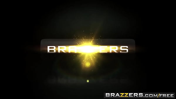 Brazzers – Moms In Charge – (briana Banks, Taylor Sands) – The Dirty Loophole