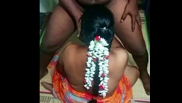 Indian Housewife Gets Fucked By Her Village Uncle