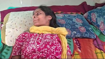 Desi Bhabhi Ki Chut Padosi Ke Lambe Lund Ne Faad Di
