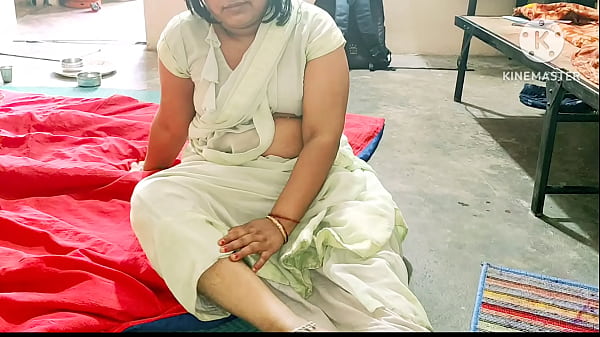 Indian Desi Bhabhi Fucking Young Boy Raw