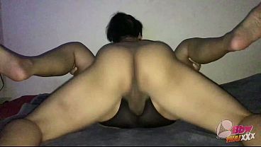 Fit Mom Gets Pounded In Tight Yoga Pants