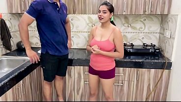Indian Stepdaughter Ki Choti Choti Chut, Biwi Se Bhi Zyada Tight Hai