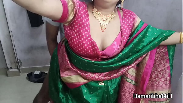 Hot Indian Desi Bhabhi Ki Saree Mein Zor Ki Chudai, Deewangi Bhari Raat