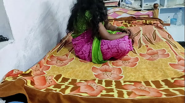 Youranitha’s Fresh Update: Desi Hot Wife Gets A Homemade Body Massage With A Vegetable Sliding Deep Inside Her Wet Pussy