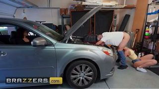 Stuck And Ready To Ride! Jenna Madison Gets Filled Deep / Brazzers / Use Xvpromo On The Official Site For A Hot Discount